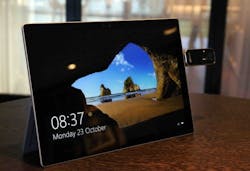 PureLiFi's dongle replacement is … a dongle PureLiFi's dongle replacement is … a dongle