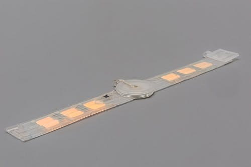 Fraunhofer says its new OLED bracelet can heal wounds