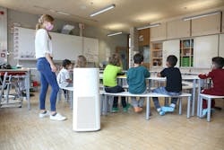 Signify’s mobile Philips UVCA200 disinfection unit provides extra protection to pupils and teacher at the Elementary school at Helmholtzstraße in Munich. (Photo credit: Image courtesy of Signify.) Signify’s mobile Philips UVCA200 disinfection unit provides extra protection to pupils and teacher at the Elementary school at Helmholtzstraße in Munich. (Photo credit: Image courtesy of Signify.)