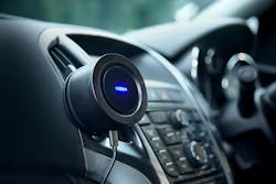 The Air Zing houses a UV-A array and a cleanable titanium dioxide filter. It’s rechargeable via a USB cable. (Photo credit: Image courtesy of Osram.) The Air Zing houses a UV-A array and a cleanable titanium dioxide filter. It’s rechargeable via a USB cable. (Photo credit: Image courtesy of Osram.)