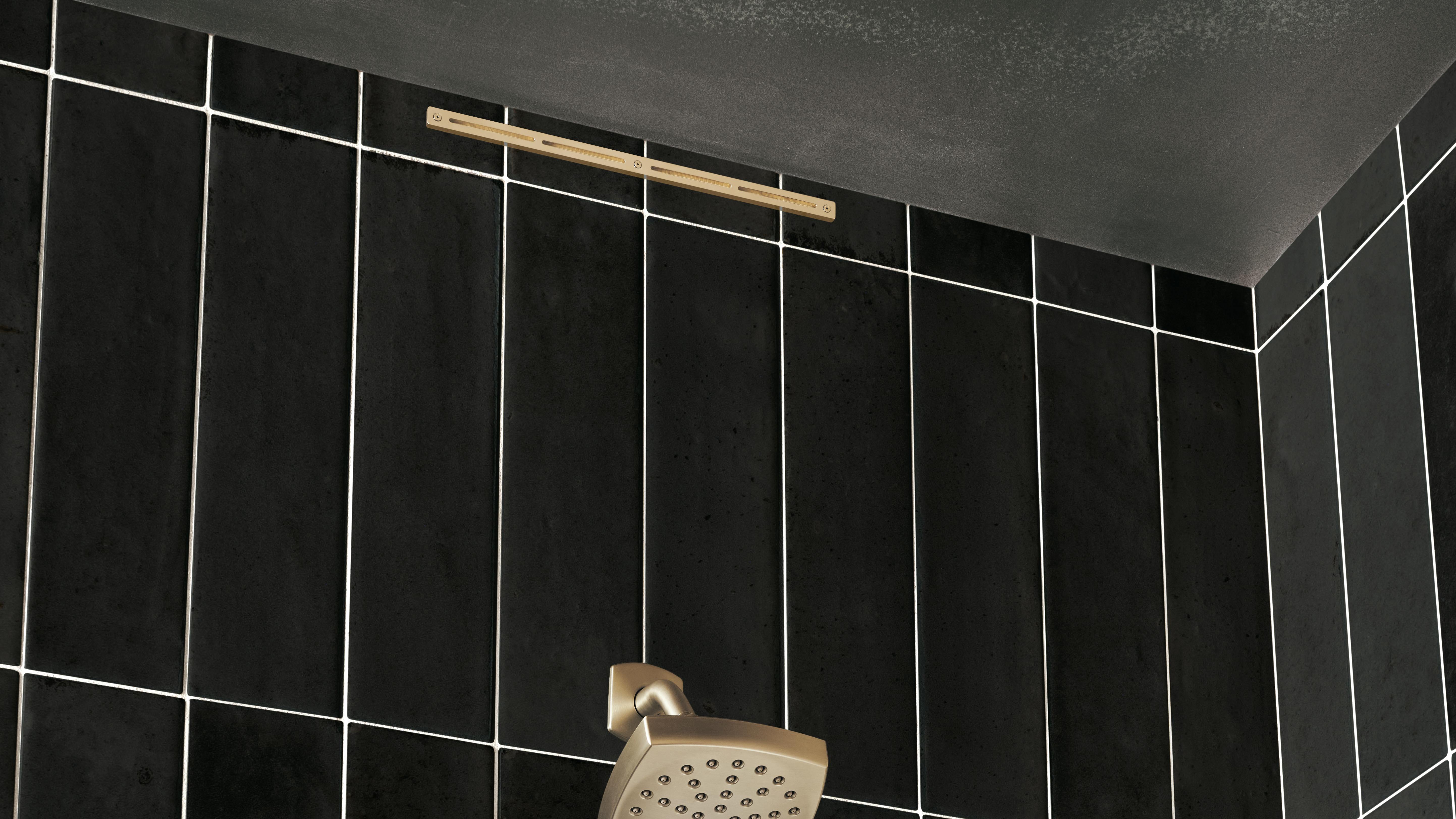 airmada_linear_24_bbrass_ceiling