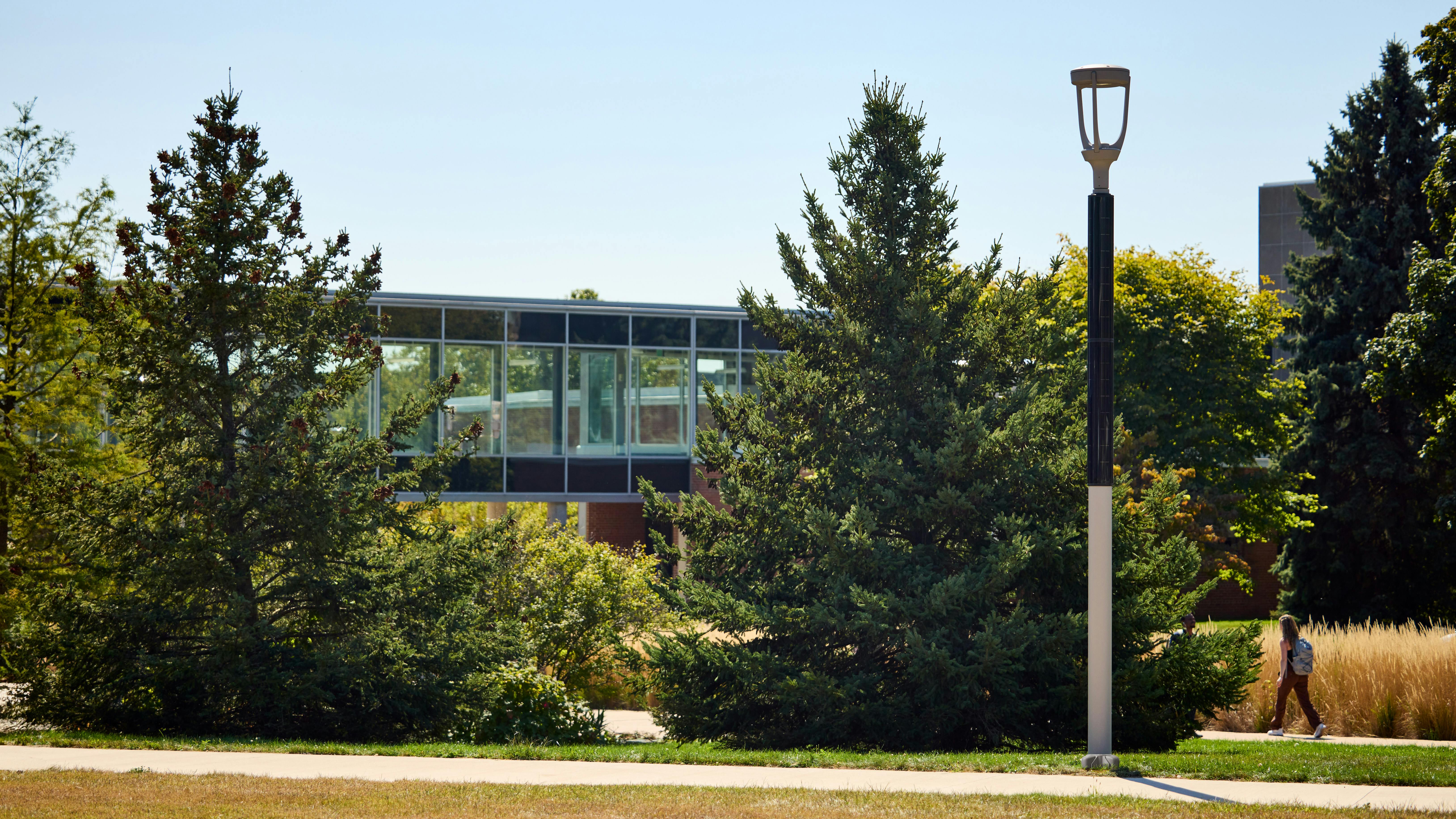 landscape_forms__360_solar