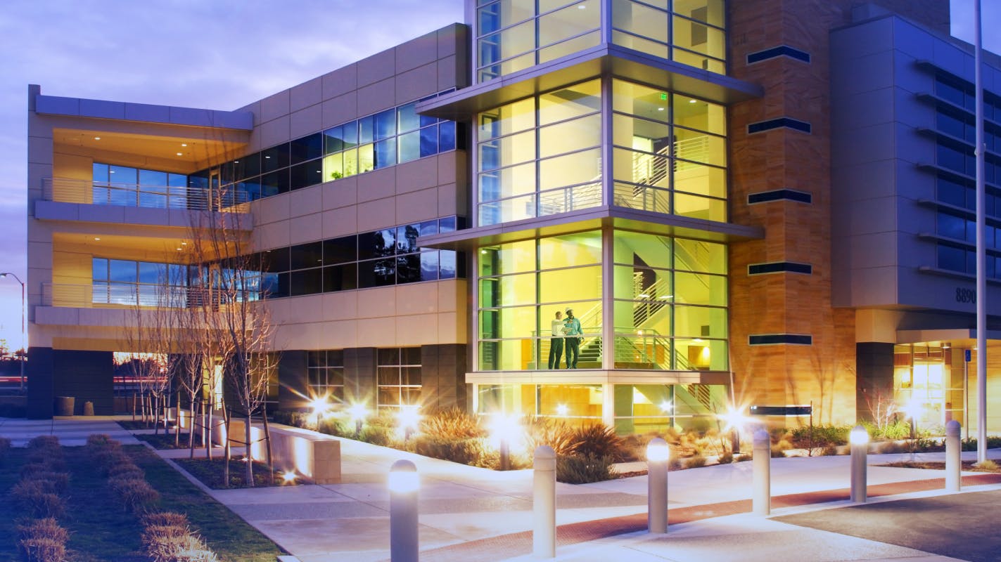 apsfy25_bni_leadgen_bni_heroimage_1540x800_1265