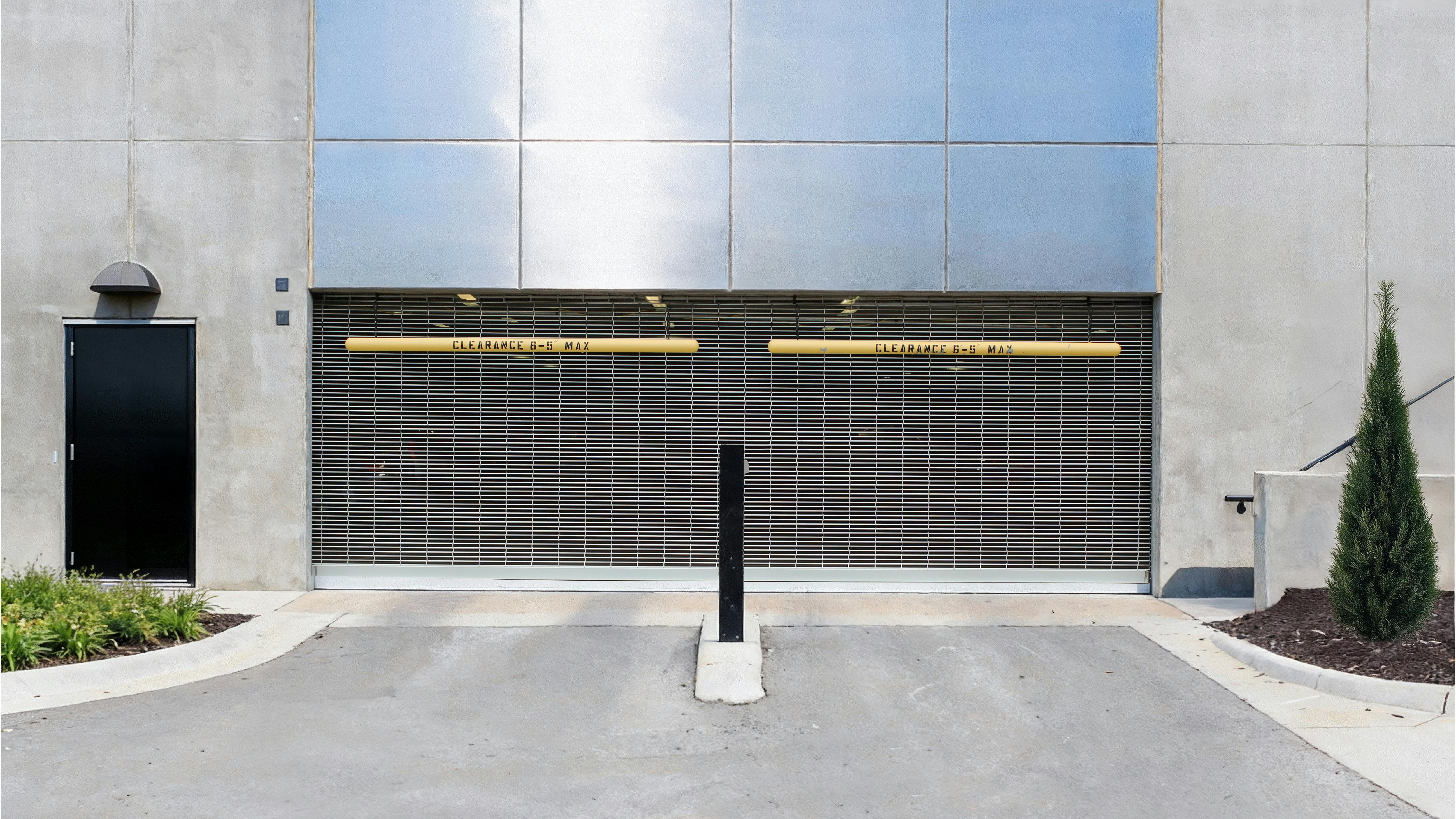 clopay_trucycle_parking_garage