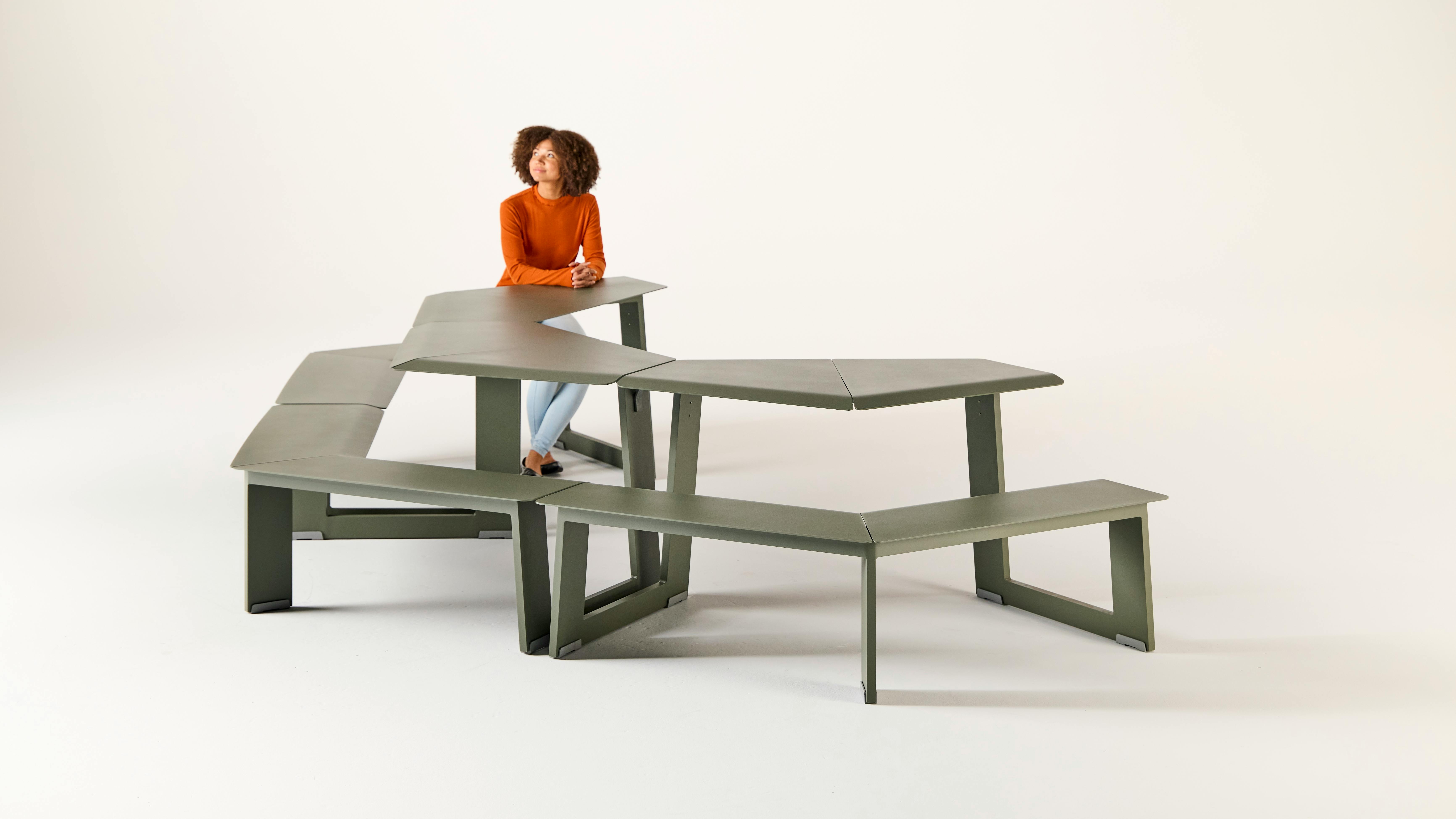 69cd43fb4d20b51bd3feea1a Landscape Forms Takeout