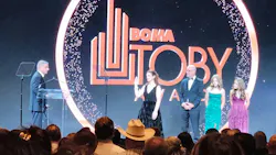 Kjersten Jaeb takes the oath of office, administered by Mark Dukes, BOMA International’s 2021-2022 chair.