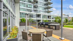 This outdoor lounge could be a big draw for residents—but if there are issues with it, the building owner will be left trying to figure out who’s responsible for which aspects.